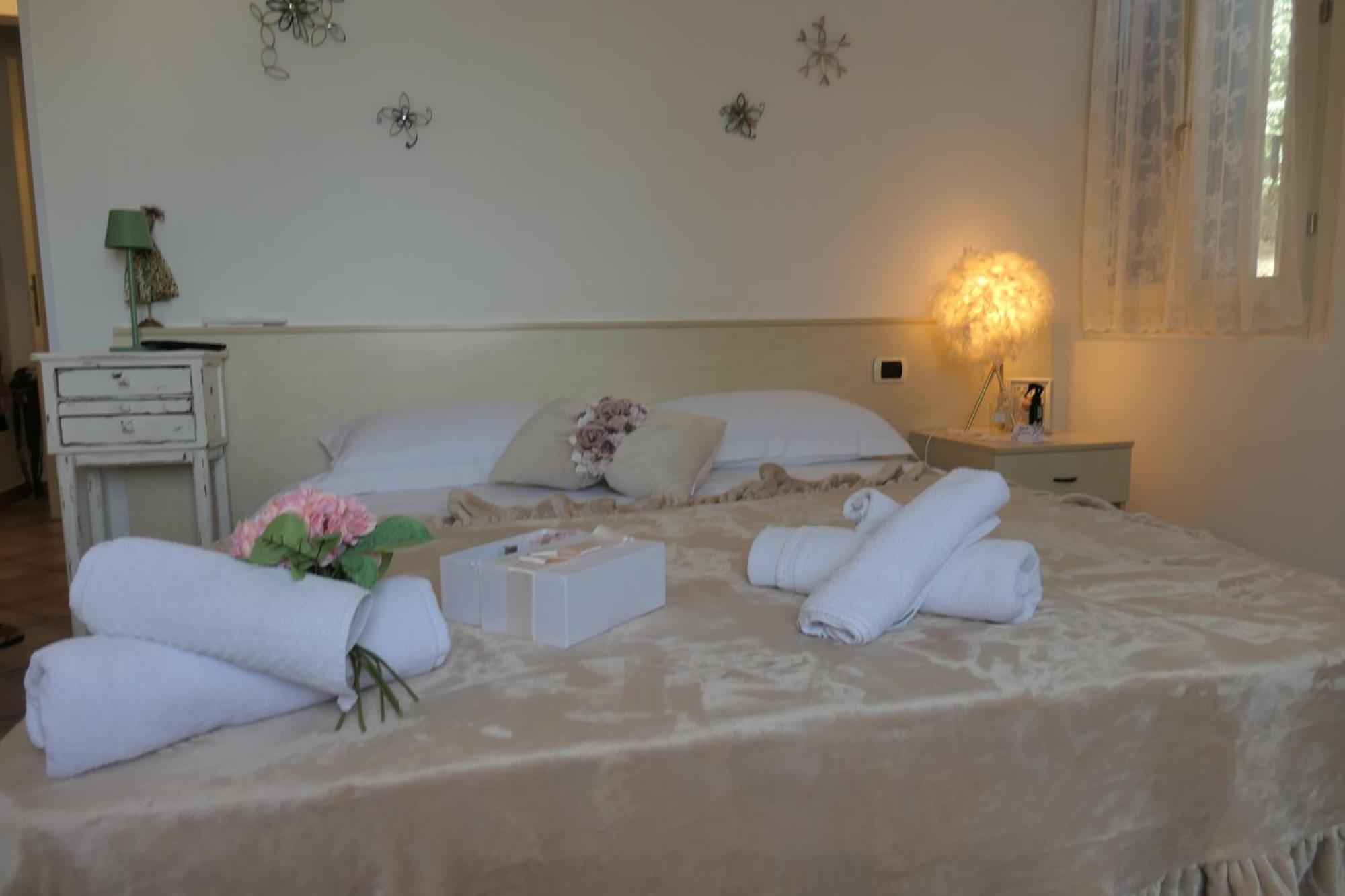 B&B Luna Castelvetro di Modena Eksteriør billede